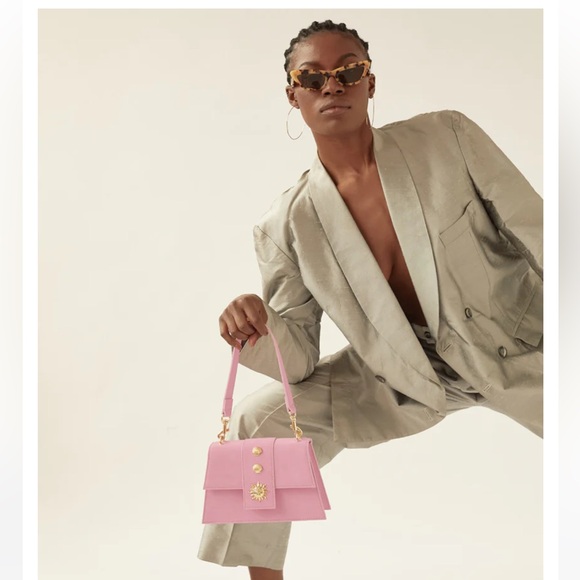 Poppy Lissiman Pink Tamarama Bag seashell detail - Picture 4 of 8